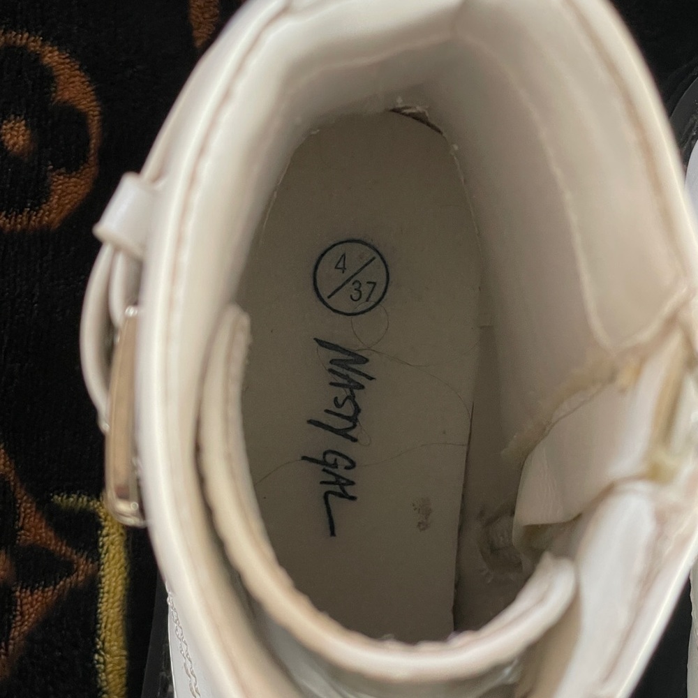 Nasty Gal Boots - Picture 10 of 16